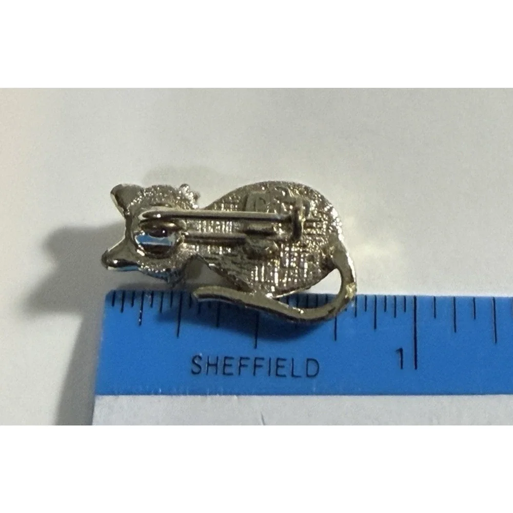 Vintage NEMO Signed Crystal Rhinestone Silver Tone Kitty Cat Pin Brooch 3/4
